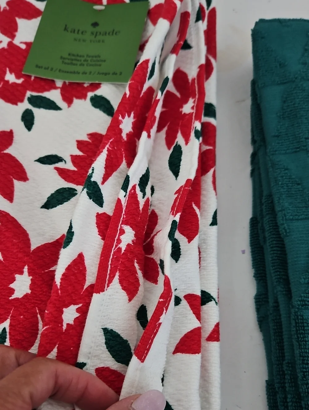 Kate Spade NY NWT 2pk Holiday Kitchen Towels